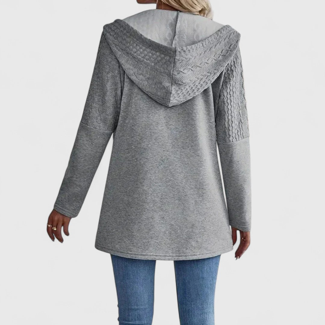 Plume – Timeless Comfort Cardigan