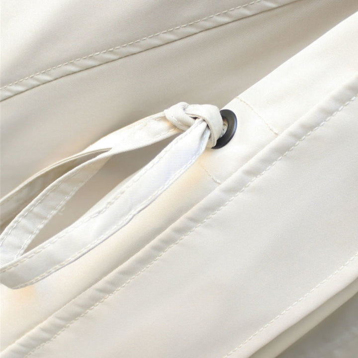 Dionne – Stylish jacket with wind protection