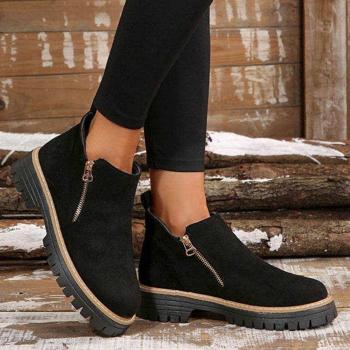 Thalyanna | Orthopaedic Boots