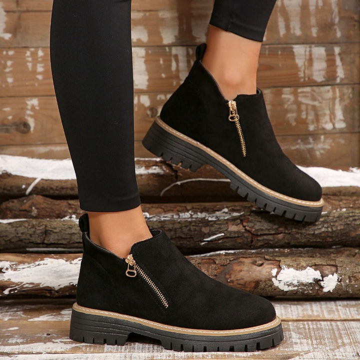 Thalyanna | Orthopaedic Boots