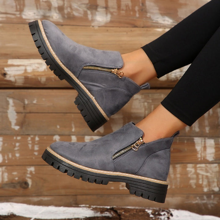 Thalyanna | Orthopaedic Boots
