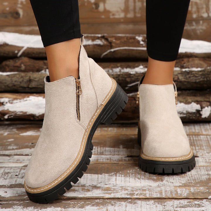 Thalyanna | Orthopaedic Boots