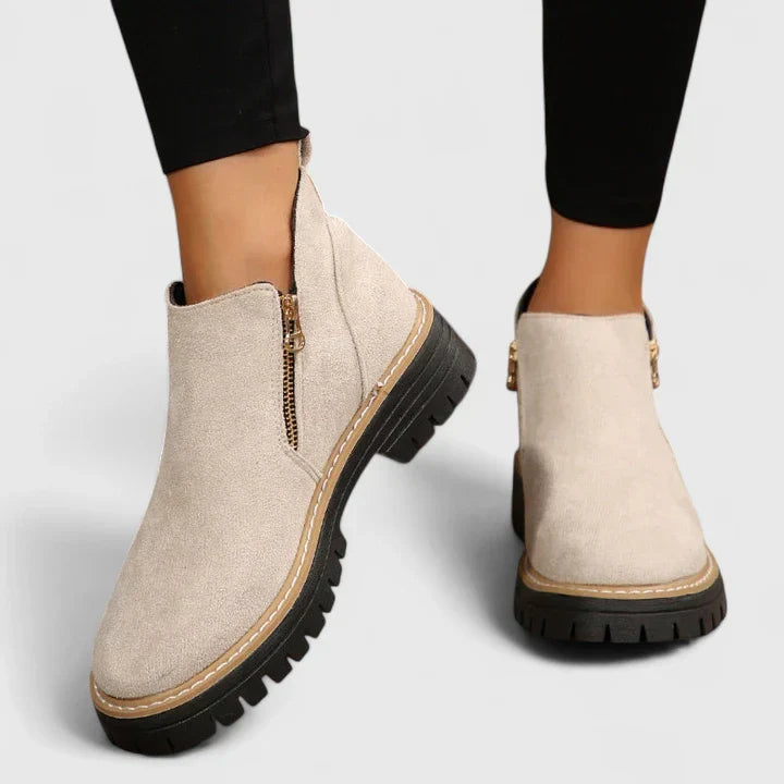 Thalyanna | Orthopaedic Boots