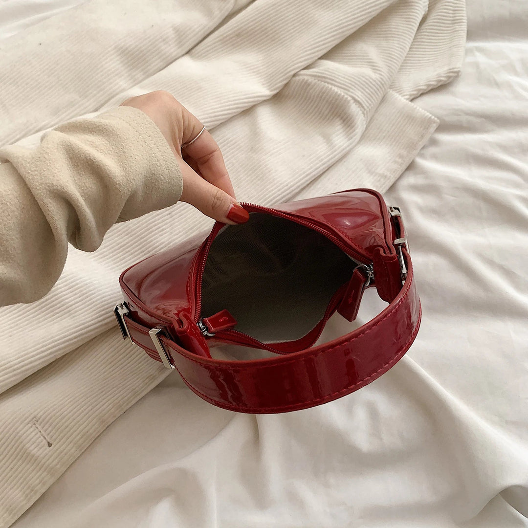 Vintage crescent-shaped bag Bella™