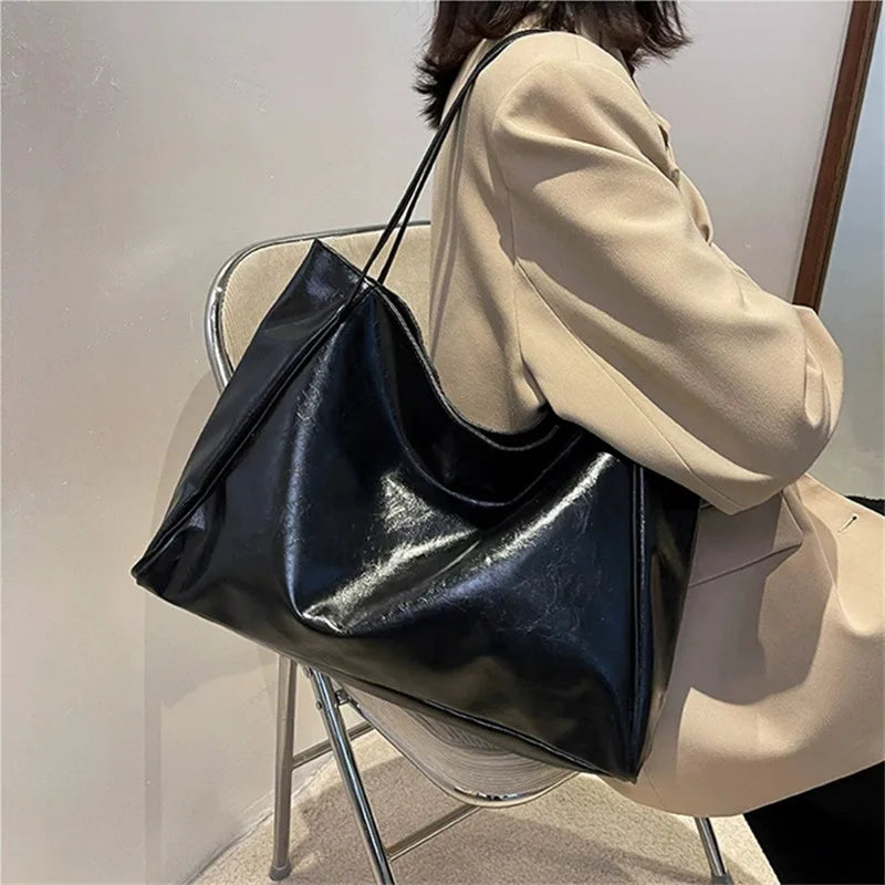 Elegant brown leather-look tote bag