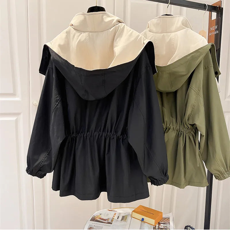 Alya – Stylish jacket with wind protection