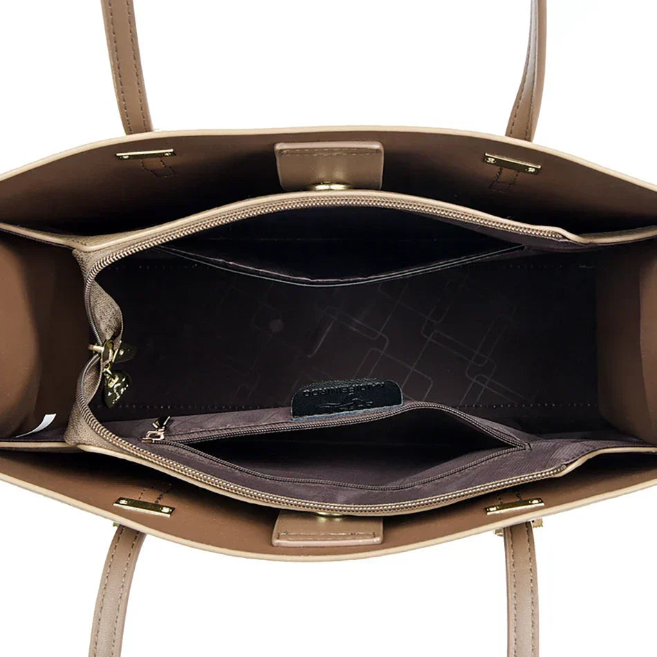 Elegant everyday bag with a leather look