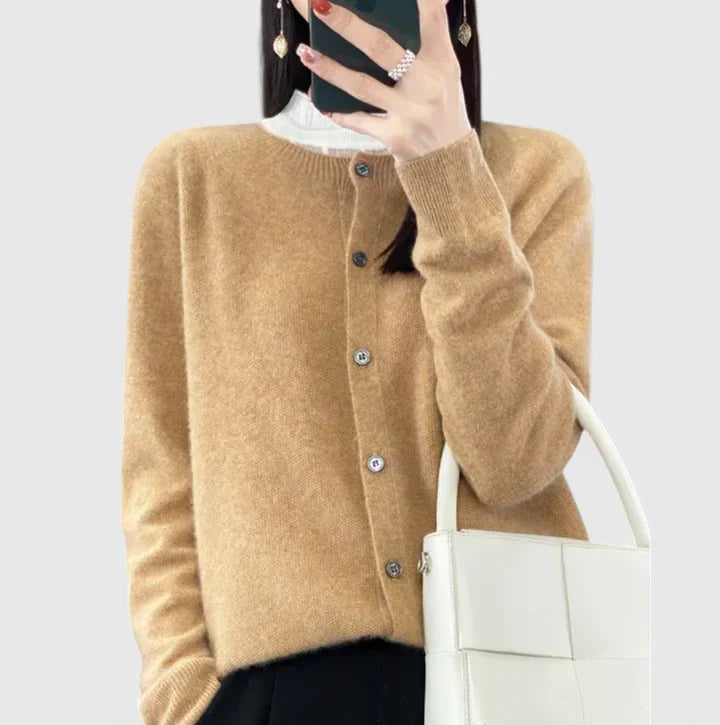 Lynda | Comfortable Cardigan