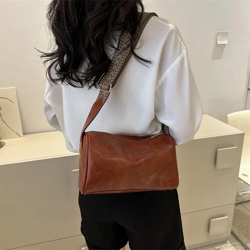Trine™ | Vintage Leather Crossbody Bag with Woven Adjustable Strap
