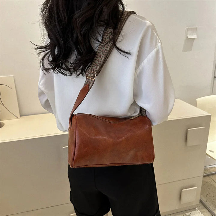 Trine™ | Vintage Leather Crossbody Bag with Woven Adjustable Strap