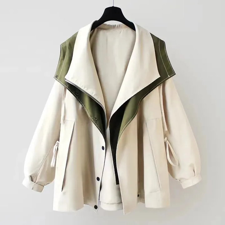 Alya – Stylish jacket with wind protection