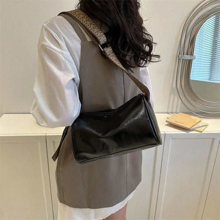 Trine™ | Vintage Leather Crossbody Bag with Woven Adjustable Strap